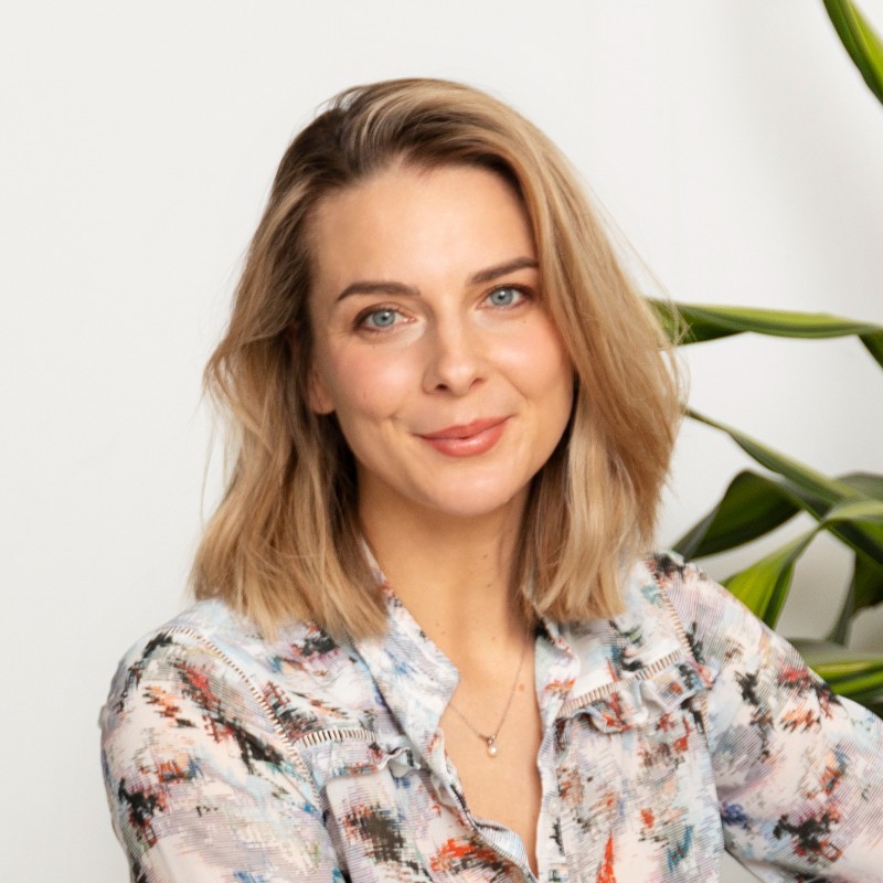 Kasia_Siwosz_(Headshot).jpeg
